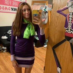 Daphne Scooby Doo costume